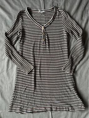 American Eagle Outfitters Size Medium Orange Green Striped Henley Sweater Dress